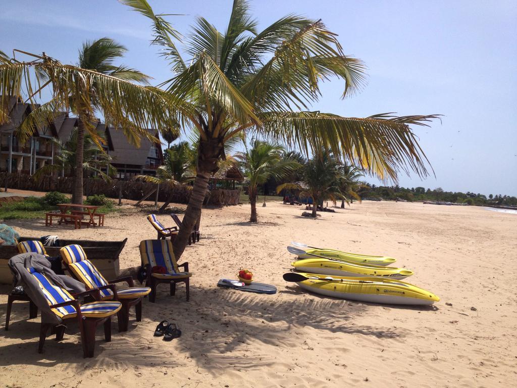 Aqua Marine Beach Resort Pasikuda Rom bilde